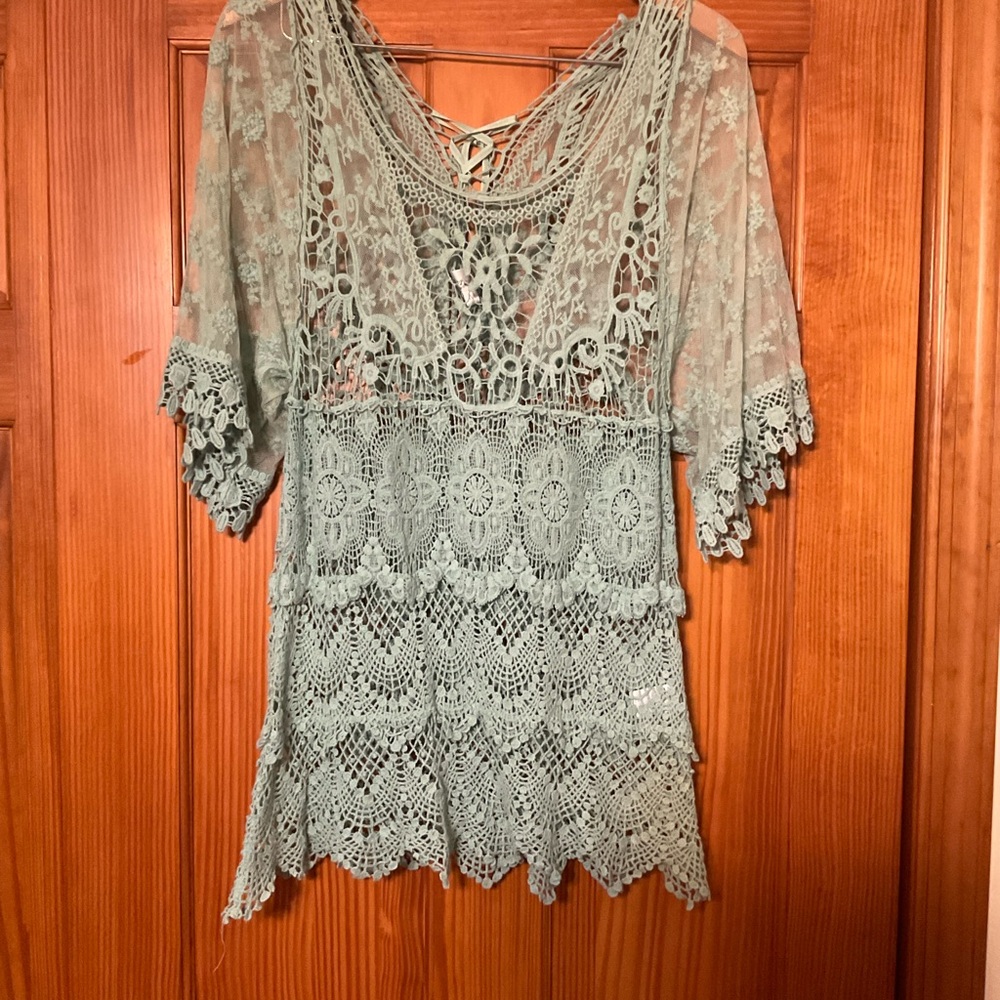 Pretty Angel Green Lace Asymmetrical Blouse